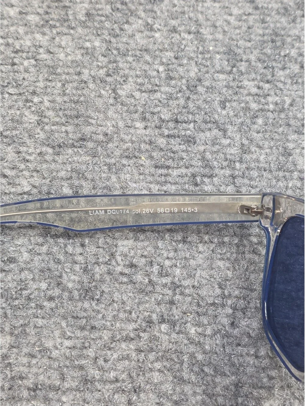 DSQUARED2 Liam Sunglasses DQ0174 26V Clear Blue Square Frame Blue Lens EUC